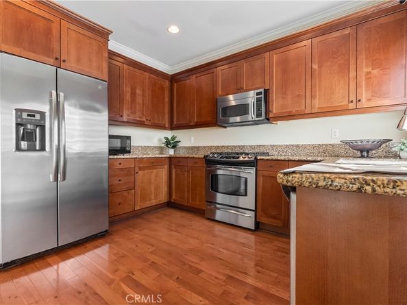 1021 Cravens 9, Torrance CA 90501