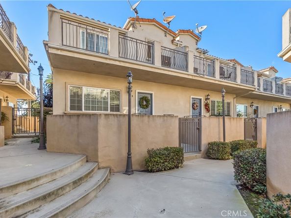 1021 Cravens 9, Torrance CA 90501