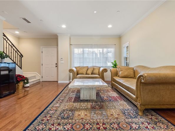 1021 Cravens 9, Torrance CA 90501