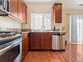 1021 Cravens 9, Torrance CA 90501