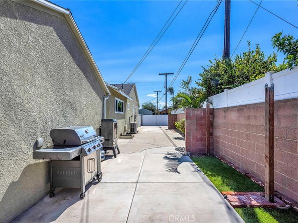 19219 Beckworth, Torrance CA 90503