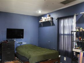 6603 6th Avenue, Los Angeles CA 90043