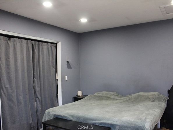 6603 6th Avenue, Los Angeles CA 90043