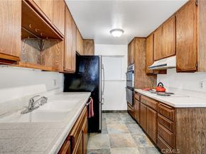 250 The Village #102, Redondo Beach CA 90277