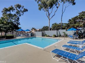 250 The Village #102, Redondo Beach CA 90277