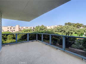 250 The Village #102, Redondo Beach CA 90277