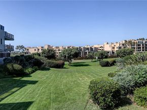 250 The Village #102, Redondo Beach CA 90277