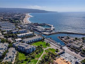 250 The Village #102, Redondo Beach CA 90277