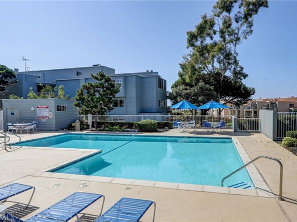 250 The Village #102, Redondo Beach CA 90277