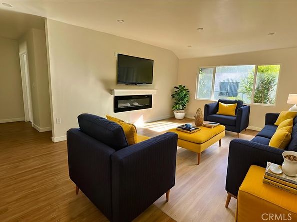 2512 Stanford, Los Angeles CA 90011