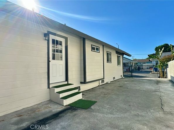 2512 Stanford, Los Angeles CA 90011