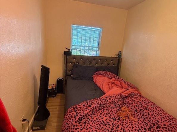 2310 Elm, Long Beach CA 90806