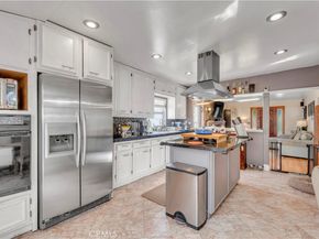 608 S Pacific Coast Highway, Redondo Beach CA 90277