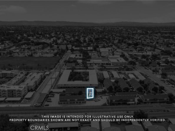 824 N Pasadena, Azusa CA 91702