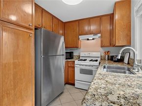 824 N Pasadena, Azusa CA 91702