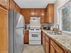 824 N Pasadena, Azusa CA 91702