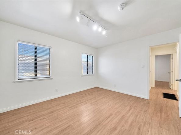 5729 Clemson Street, Los Angeles CA 90016