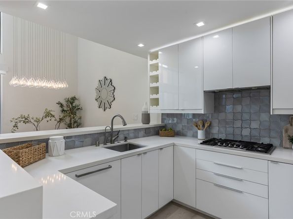 1007 S Catalina Avenue 109, Redondo Beach CA 90277