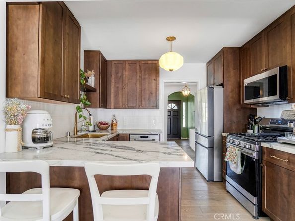 5467 W 76th Street, Los Angeles CA 90045