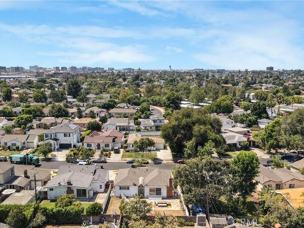 5467 W 76th Street, Los Angeles CA 90045