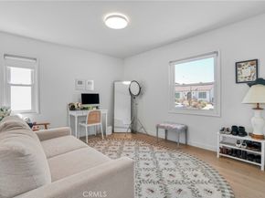 5467 W 76th Street, Los Angeles CA 90045