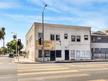 7675 S San Pedro Street