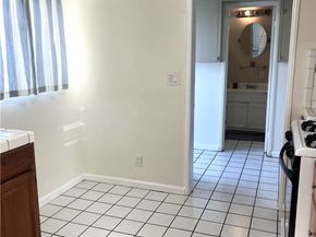 4703 W 118th Street, Hawthorne CA 90250