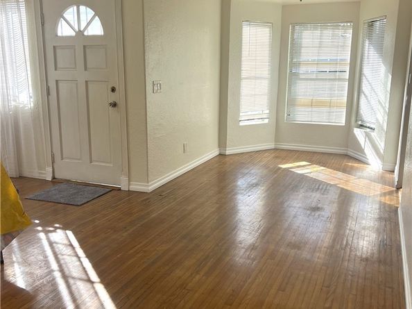 4703 W 118th Street, Hawthorne CA 90250