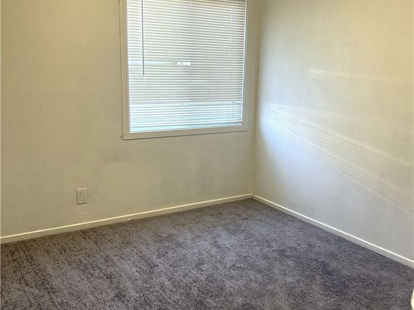 4703 W 118th Street, Hawthorne CA 90250