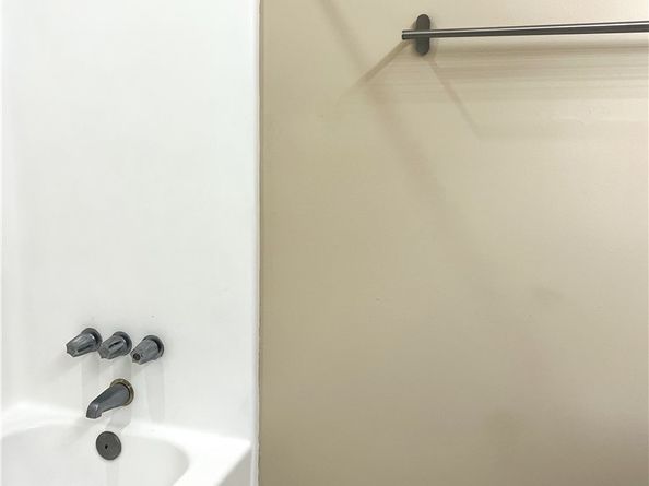 4703 W 118th Street, Hawthorne CA 90250