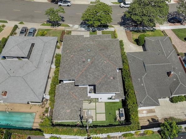 1325 S Gertruda Avenue, Redondo Beach CA 90277