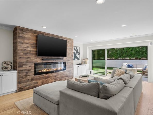 1325 S Gertruda Avenue, Redondo Beach CA 90277