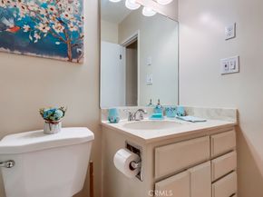 1152 N West Street 39, Anaheim CA 92801