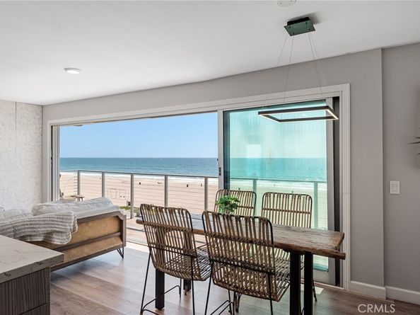 2208 The Strand, Manhattan Beach CA 90266