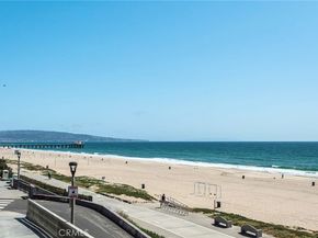 2208 The Strand, Manhattan Beach CA 90266