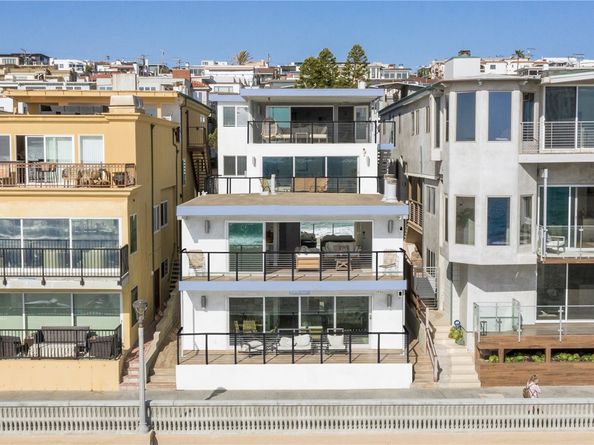 2208 The Strand, Manhattan Beach CA 90266