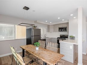 2208 The Strand, Manhattan Beach CA 90266