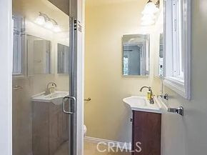 817 Chestnut Avenue, Los Angeles CA 90042