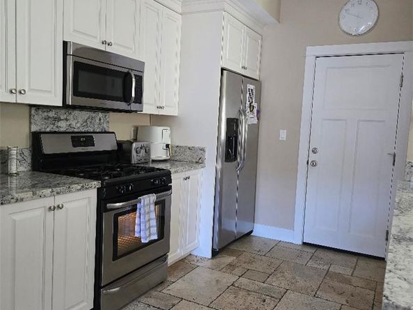 2317 Apple Avenue, Torrance CA 90501