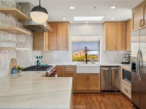 710 Manhattan Beach Boulevard, Manhattan Beach CA 90266