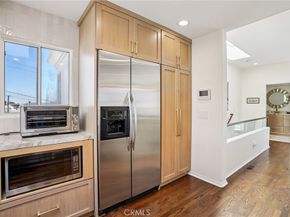 710 Manhattan Beach Boulevard, Manhattan Beach CA 90266