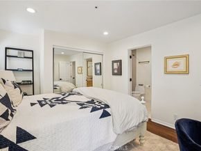 710 Manhattan Beach Boulevard, Manhattan Beach CA 90266