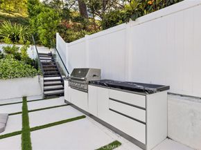 32346 Phantom, Rancho Palos Verdes CA 90275