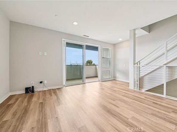 639 Channel Way, Costa Mesa CA 92627