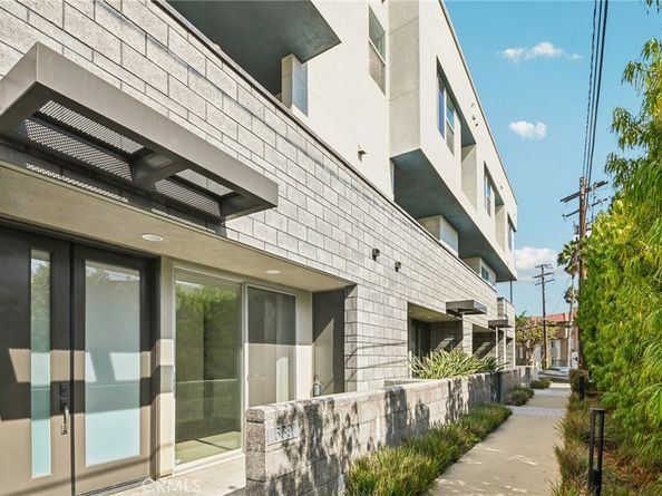 639 Channel Way, Costa Mesa CA 92627