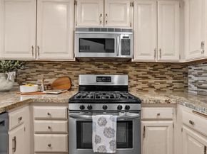 801 Kalpati Circle B, Carlsbad CA 92008