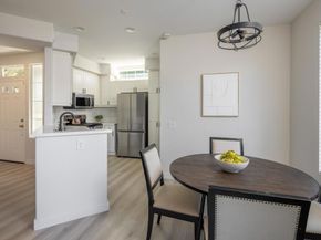 10810 Sabre Hill Dr. 175, San Diego CA 92128