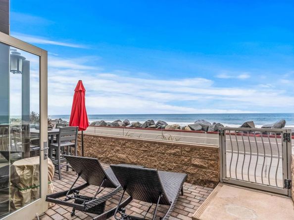 700 S The Strand 102, Oceanside CA 92054