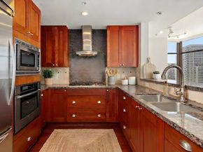 700 W E Street 801, San Diego CA 92101