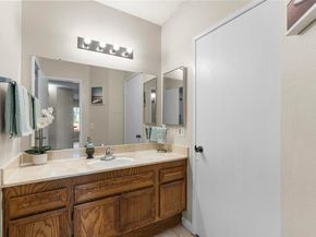 1040 E Washington Avenue 33, Escondido CA 92025